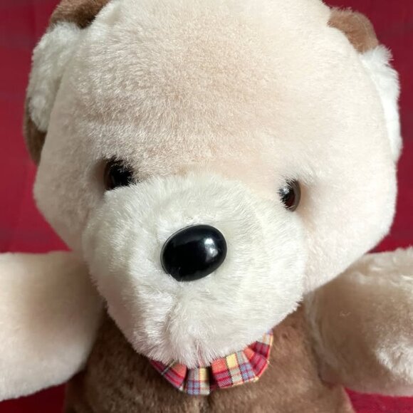 Bowtie teddy bear 🧸 (like new) - Picture 5 of 8
